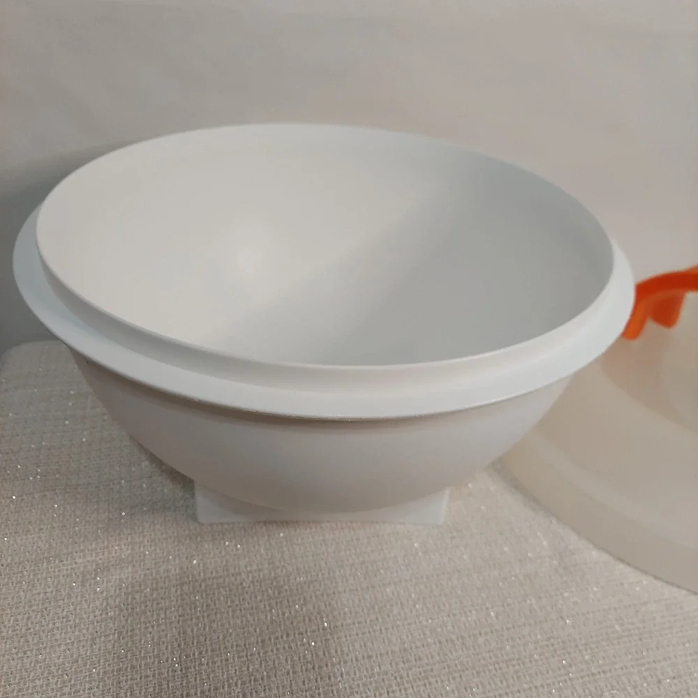 IRIS SCHWARTZ White Salad Pasta Footed Bowl with‎ Handles Carrier Lockable Lid